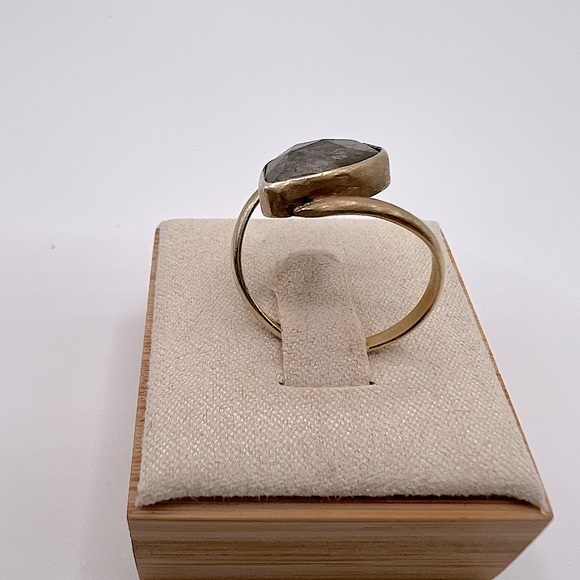 Hand made authentic Laborite‎ ring - Picture 2 of 8